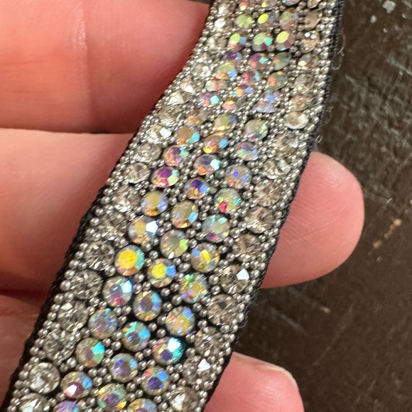 Sweaty Bands 1” Rhinestone - Picture 3 of 3
